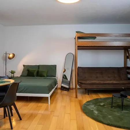 The Cozy - 10 Min From The Center * Prague