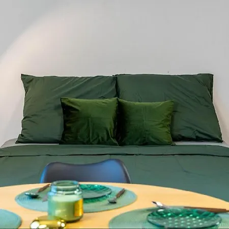 The Cozy - 10 Min From The Center Apartment *